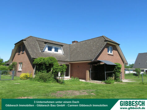 Immoboilie mit vielen Möglichkeiten – Großzügiges Wohnhaus mit zwei Einheiten, 23869 Elmenhorst, Einfamilienhaus